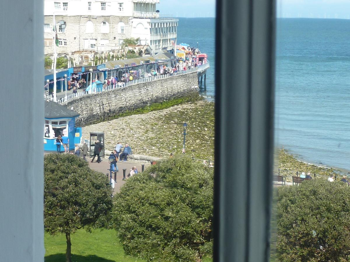Bed and Breakfast Hen Dy Llandudno Exterior foto